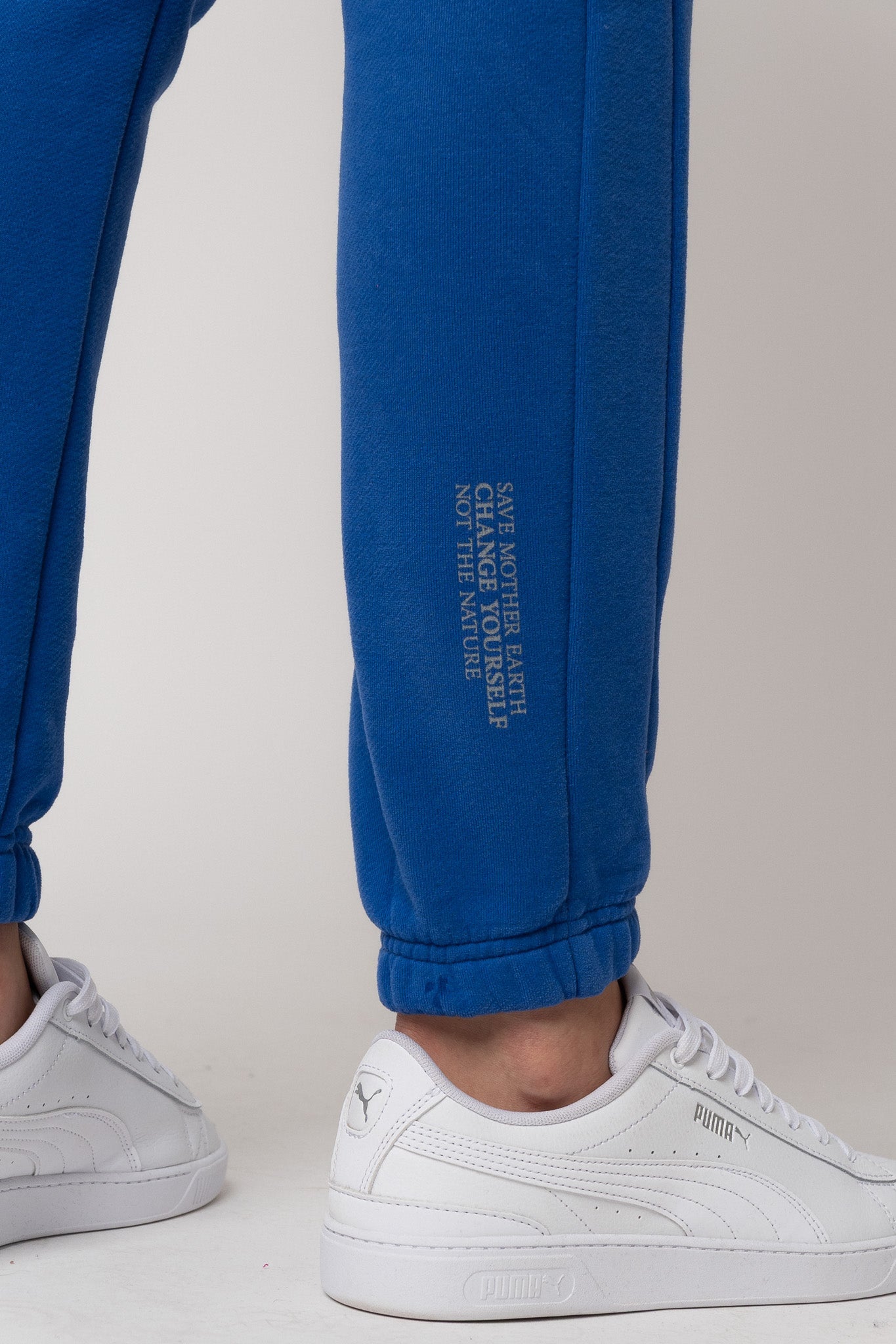FITTED LONG BLUE SWEATPANTS - ITAKA