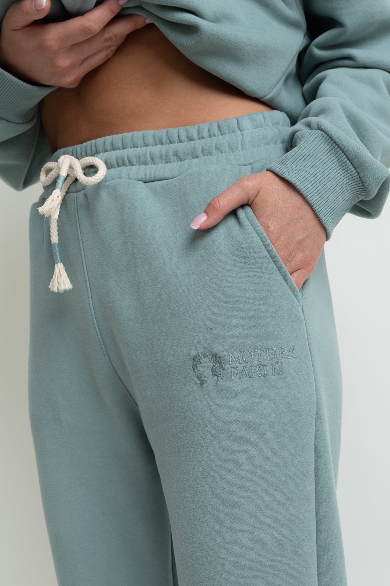 TURQUOISE JOGGER SWEATPANTS - BEGERA