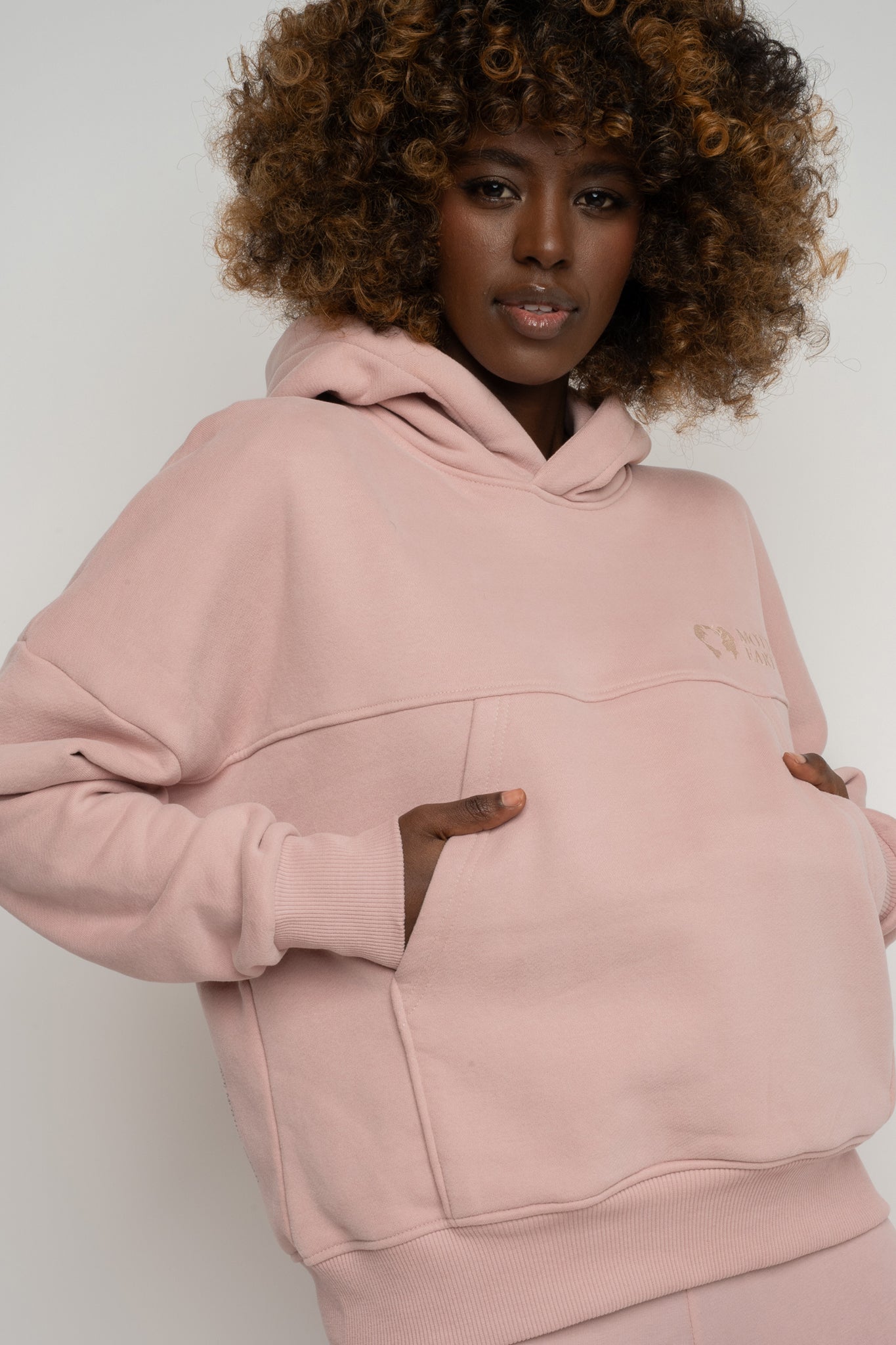 HOODED SWEATSHIRT LIGHT PINK – MURIA