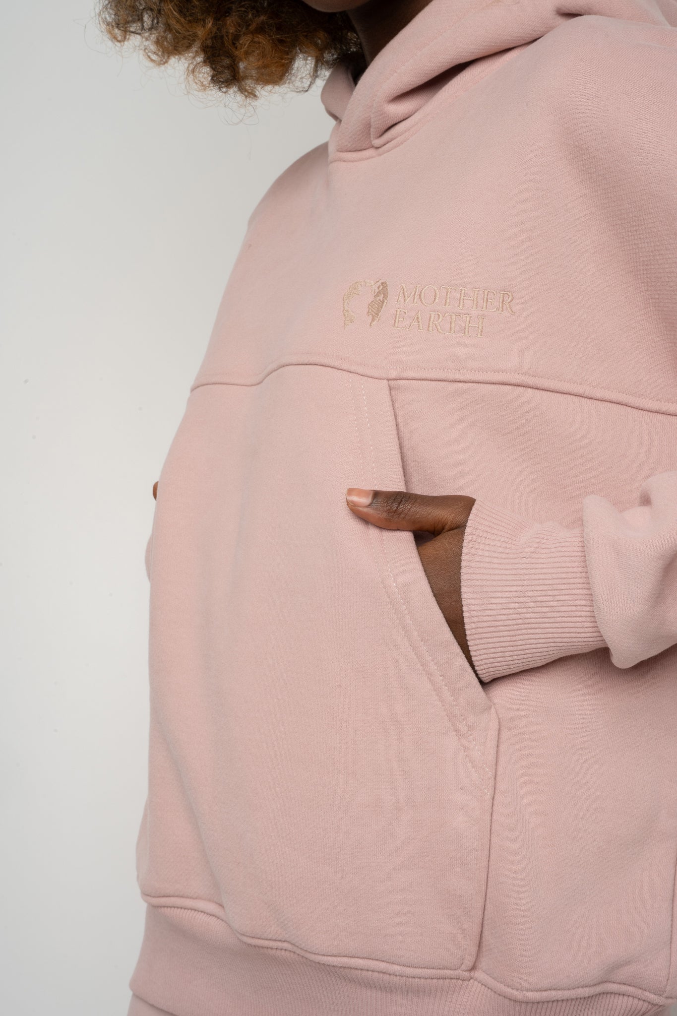 HOODED SWEATSHIRT LIGHT PINK – MURIA