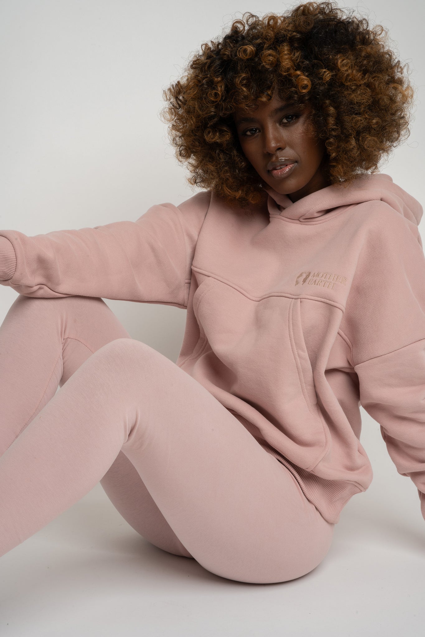 HOODED SWEATSHIRT LIGHT PINK – MURIA