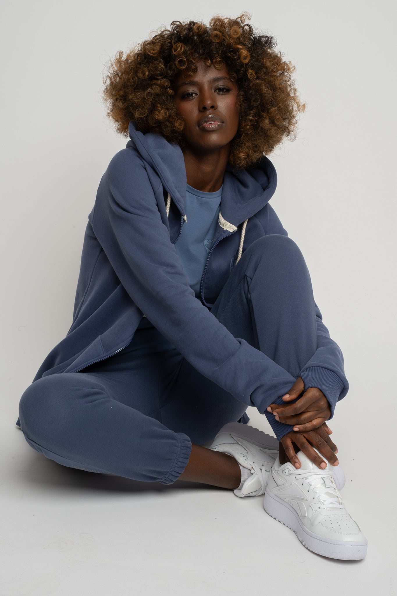 NAVY BLUE ZIP-UP HOODIE - ZANZIBAR