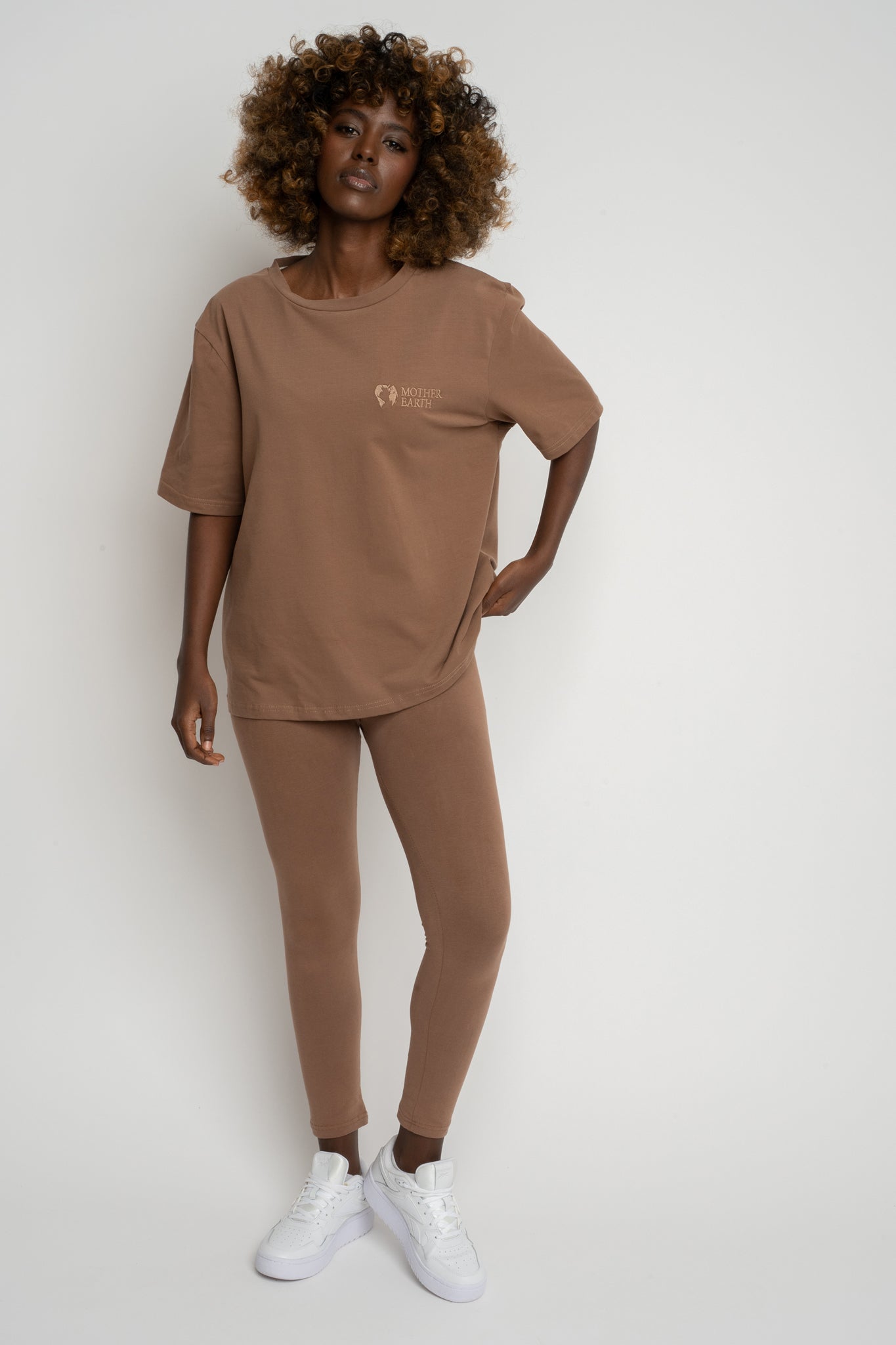 BROWN T-SHIRT - OYSTER