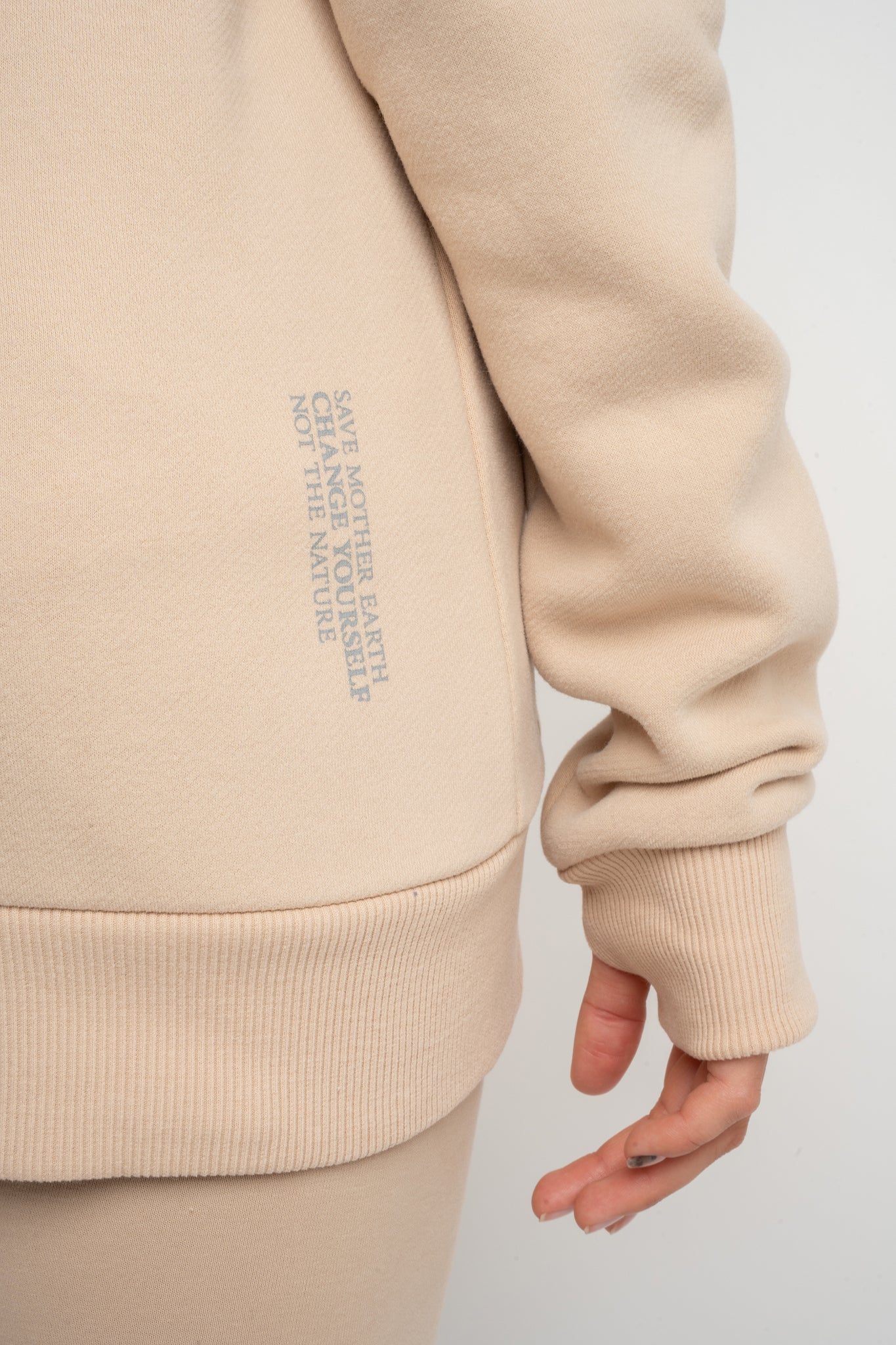 BEIGE ZIP-UP HOODIE - ZANZIBAR