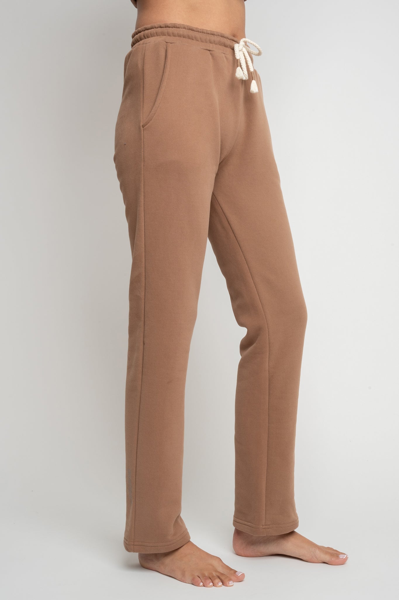BROWN SWEATPANTS - PAEA