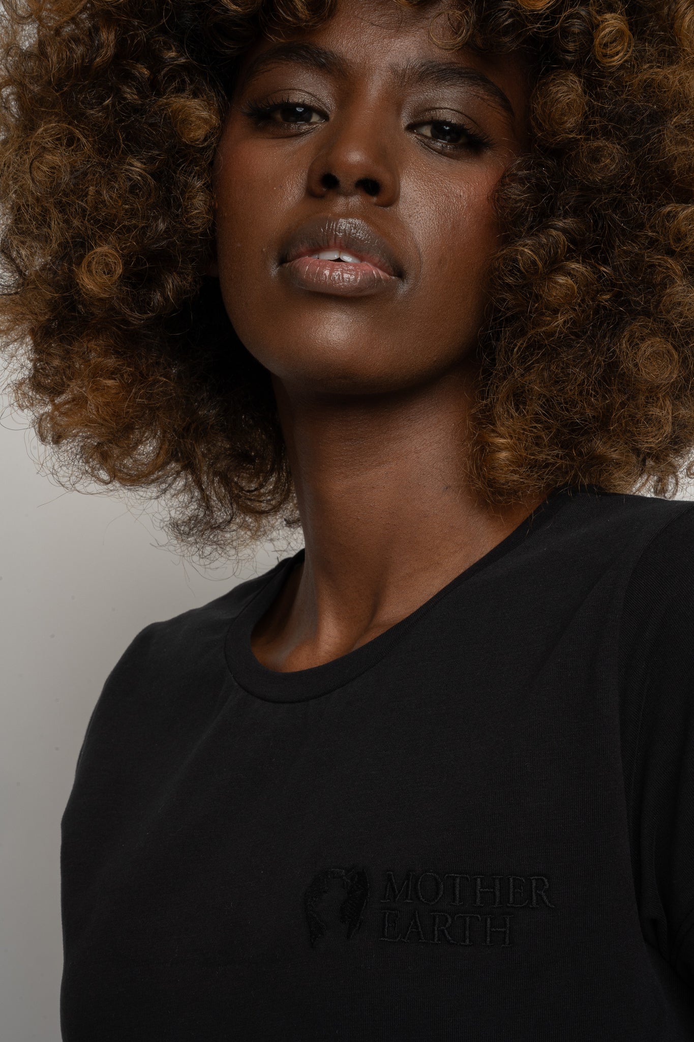 BLACK T-SHIRT - PETIT