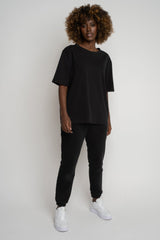 BLACK T-SHIRT - OYSTER