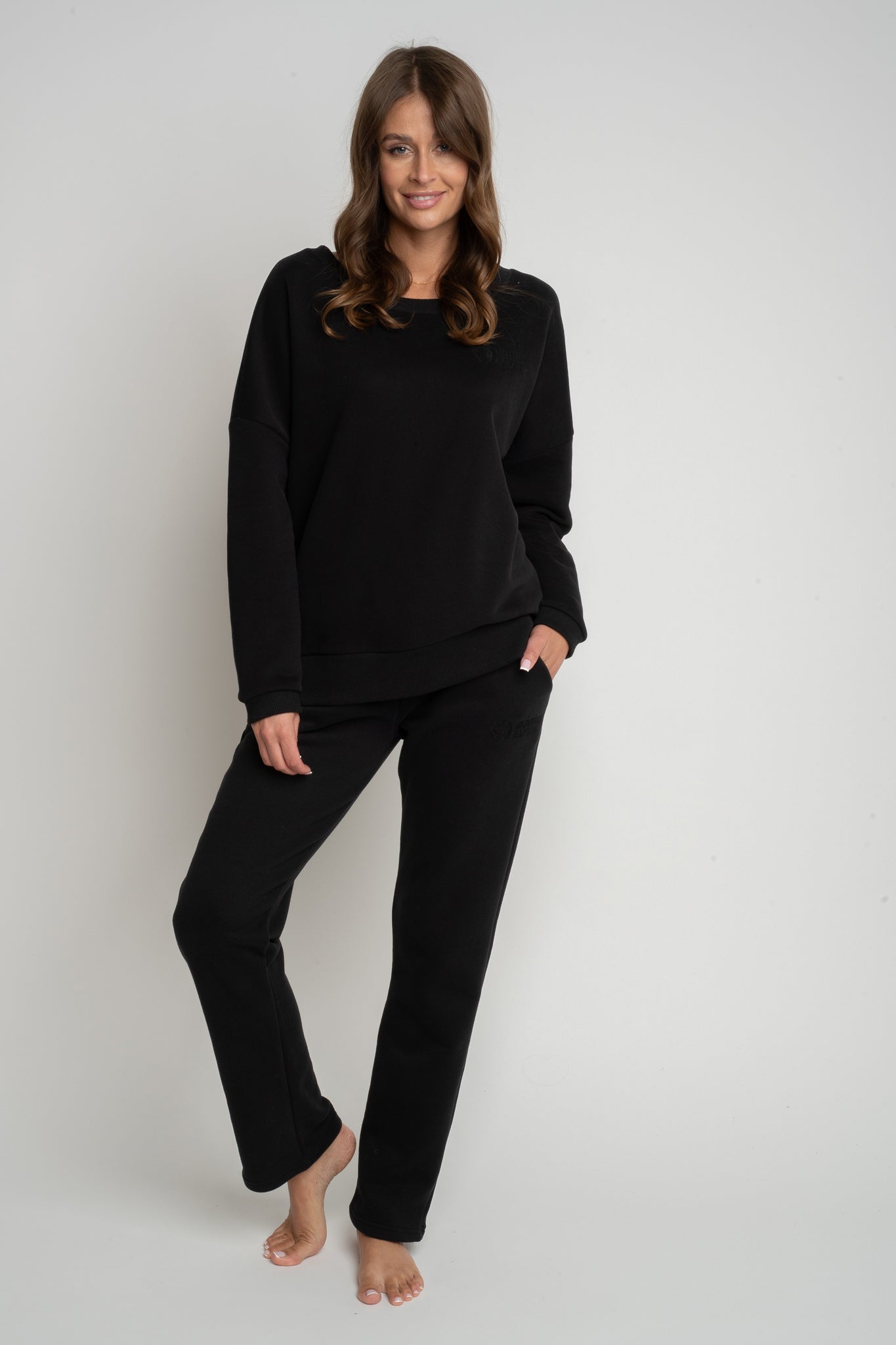 BLACK SWEATPANTS - PAEA