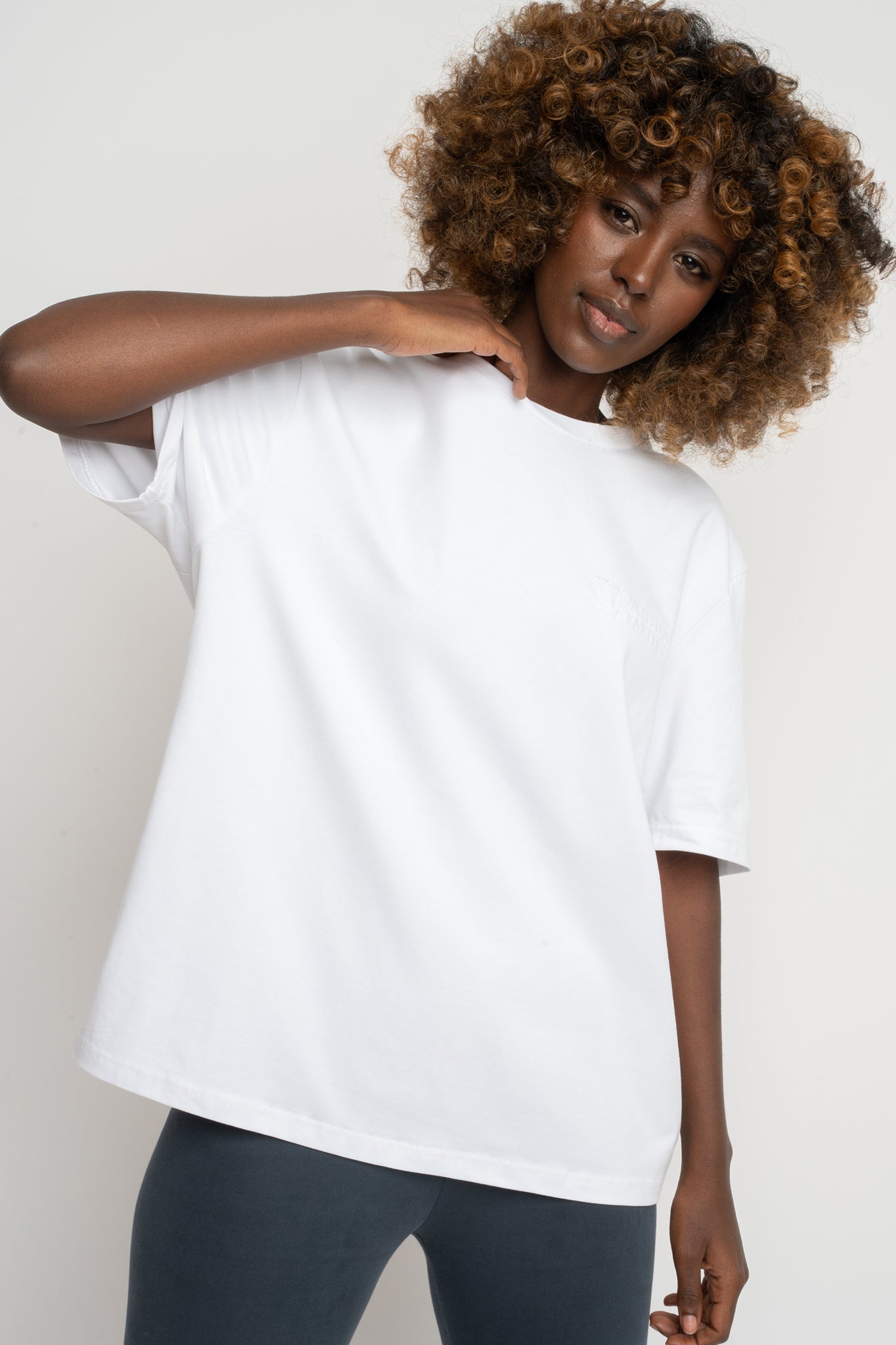 WHITE T-SHIRT - OYSTER