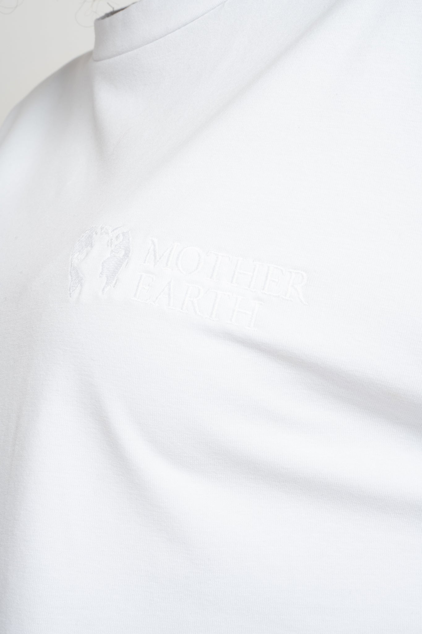 WHITE T-SHIRT - OYSTER