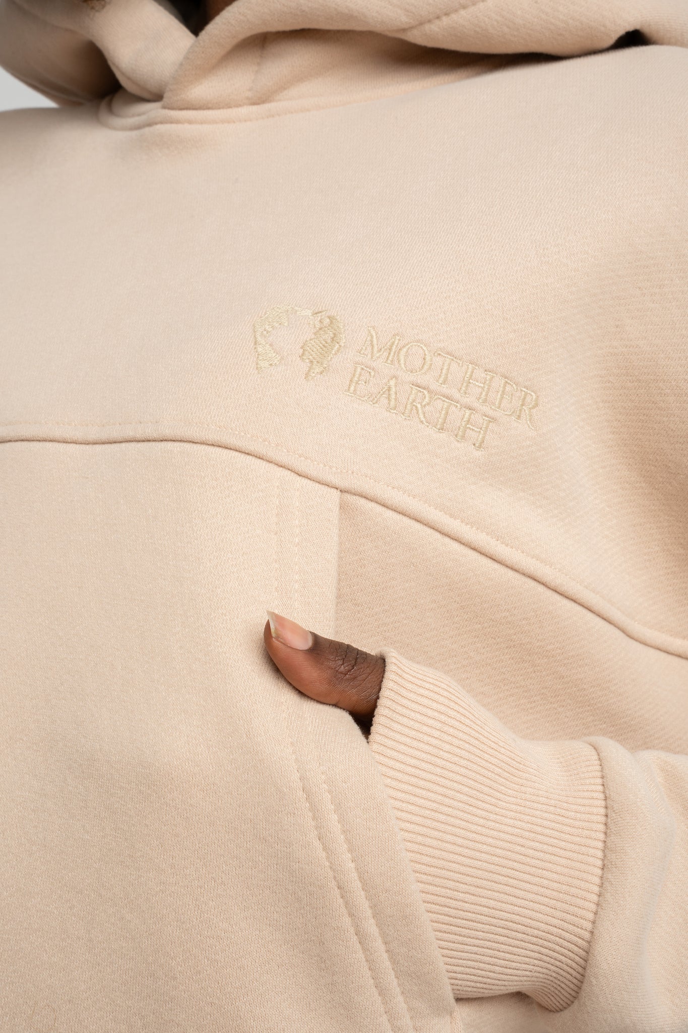 HOODED SWEATSHIRT BEIGE – MURIA