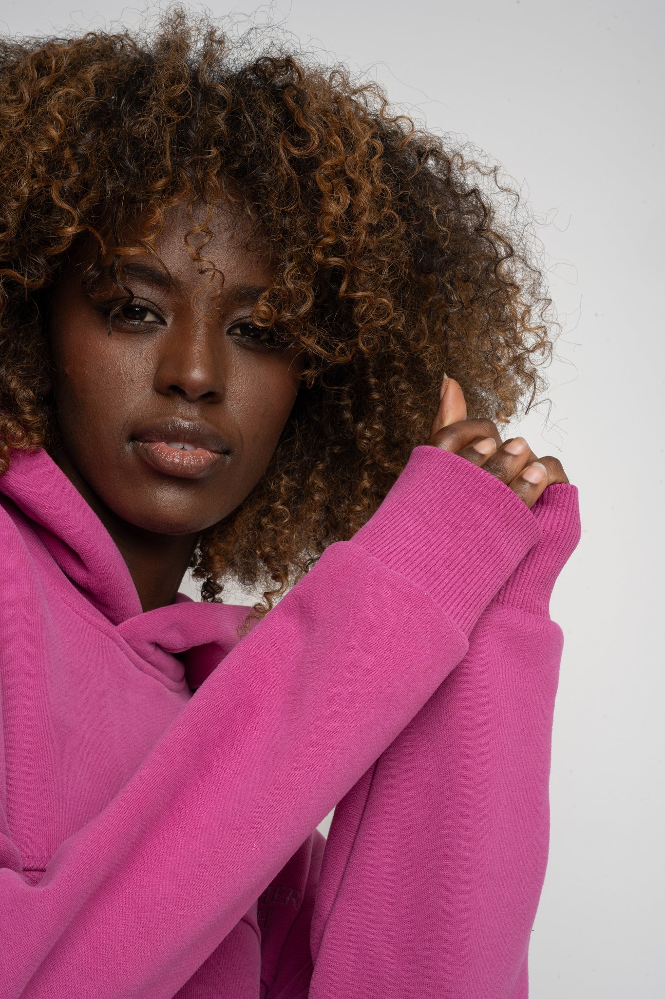 HOODED SWEATSHIRT PINK – MURIA
