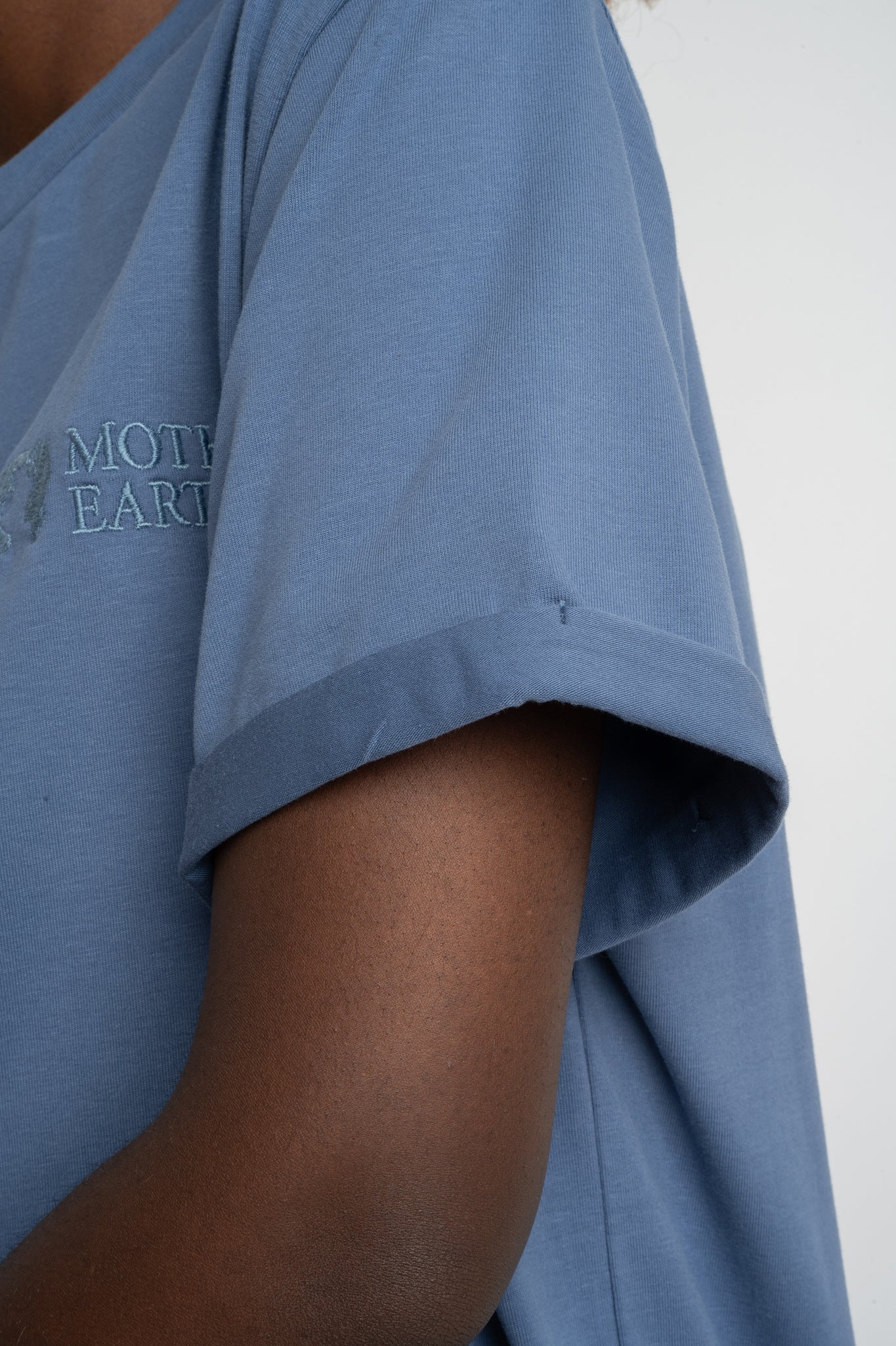 NAVY T-SHIRT - MORAINE