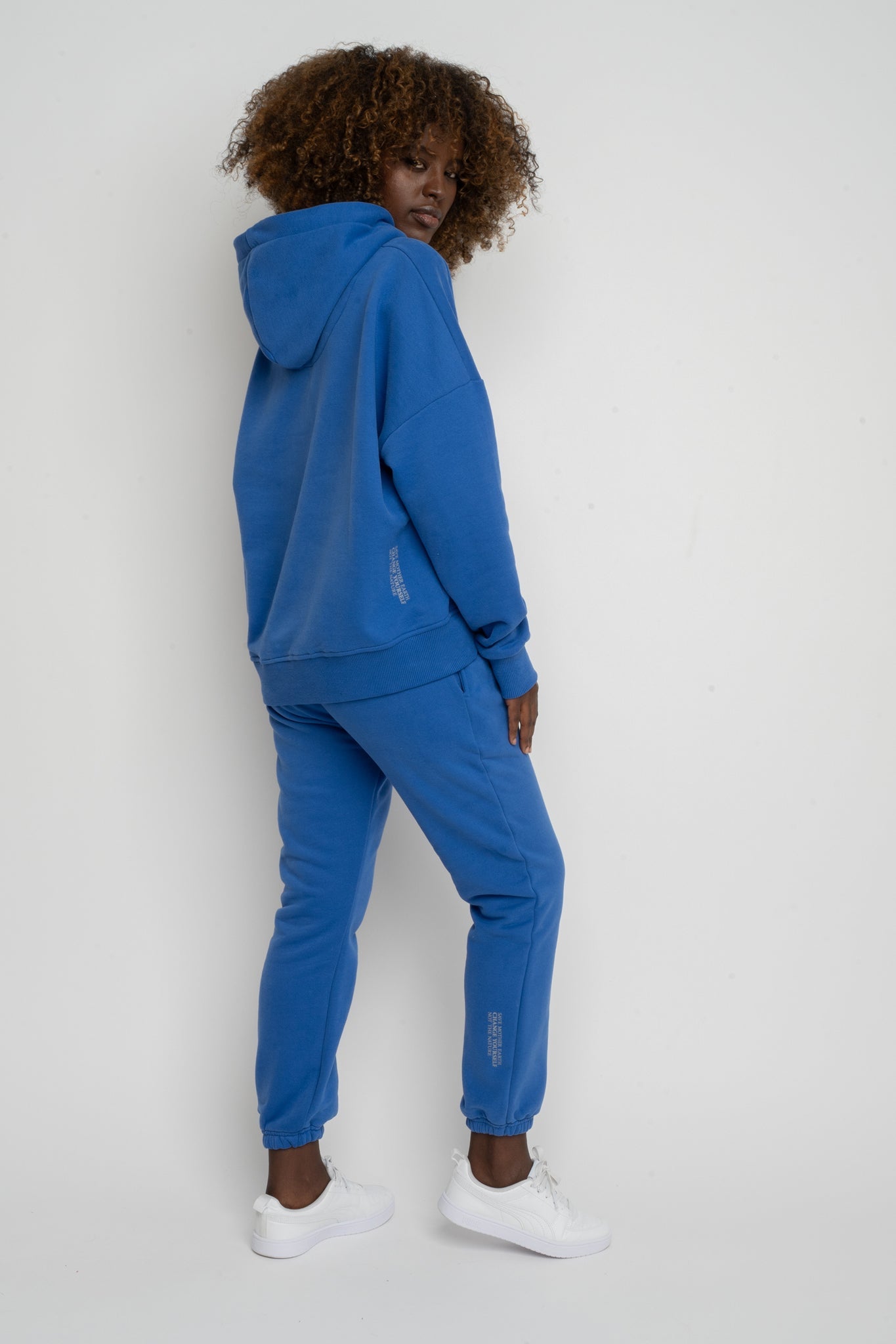 HOODED SWEATSHIRT BLUE – MURIA