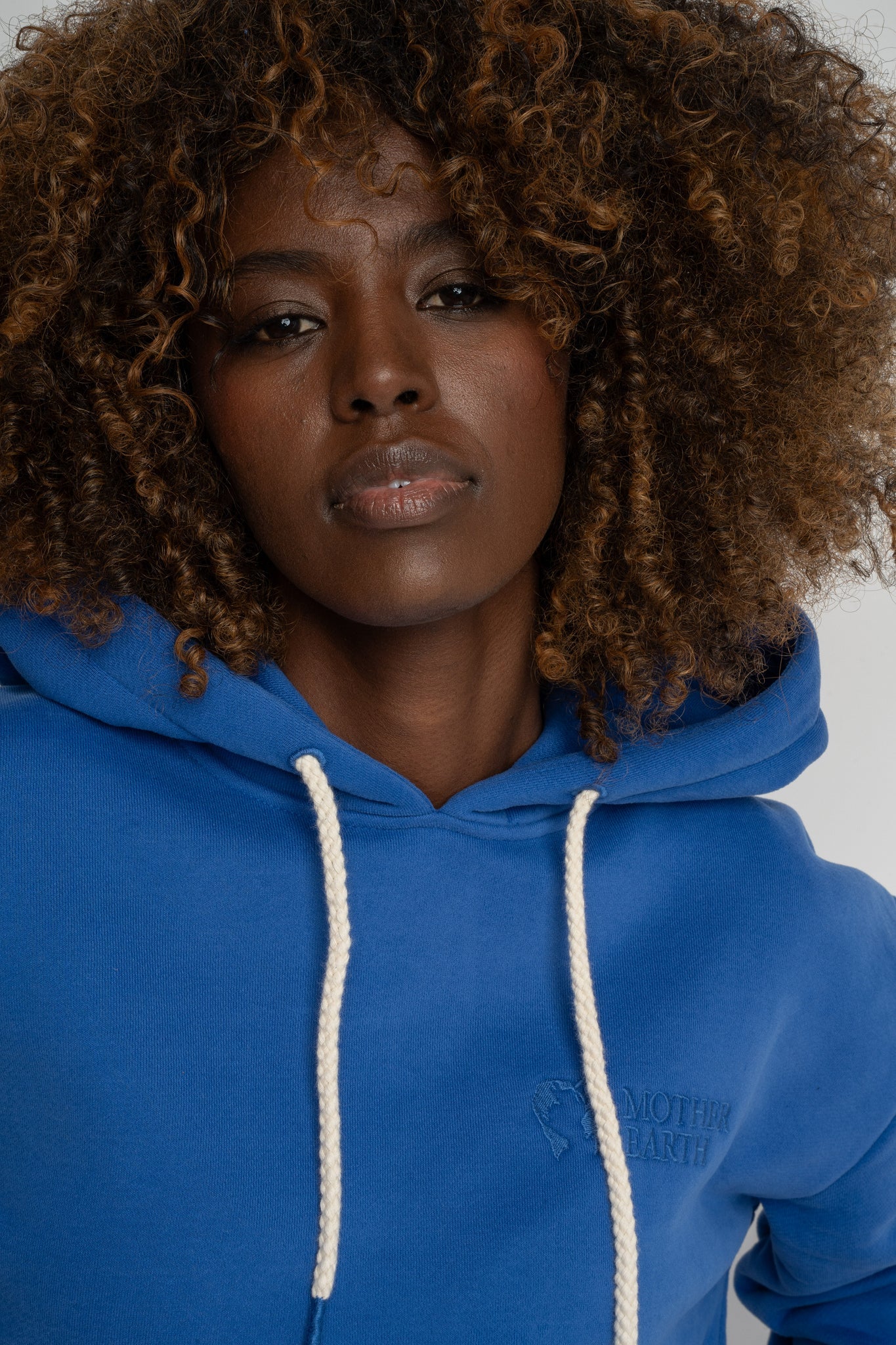BLUE HOODED SWEATSHIRT - MOHELI