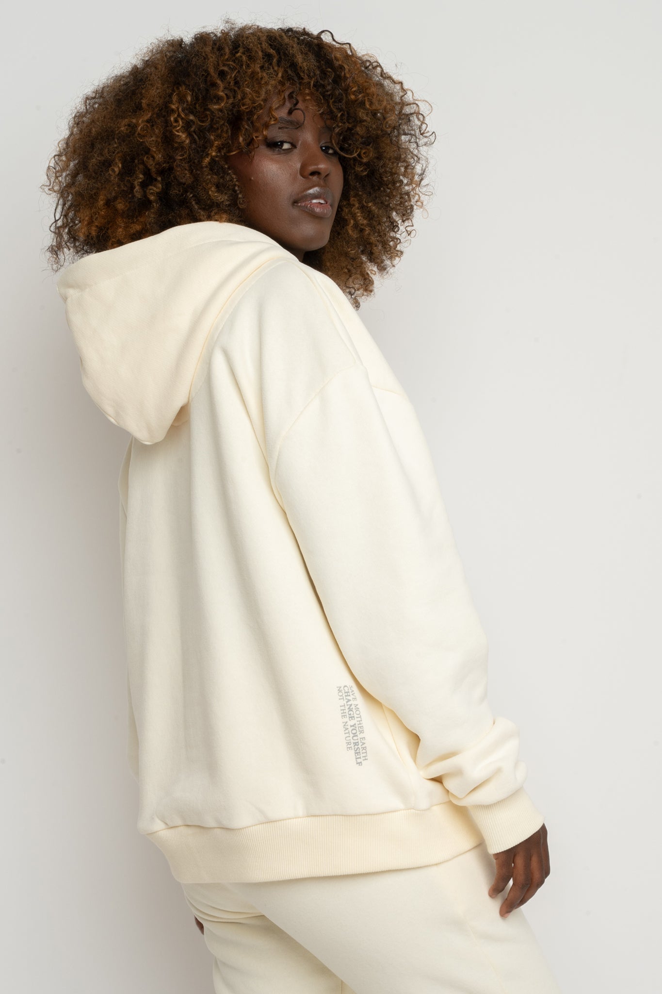 ECRU HOODED SWEATSHIRT - MOHELI