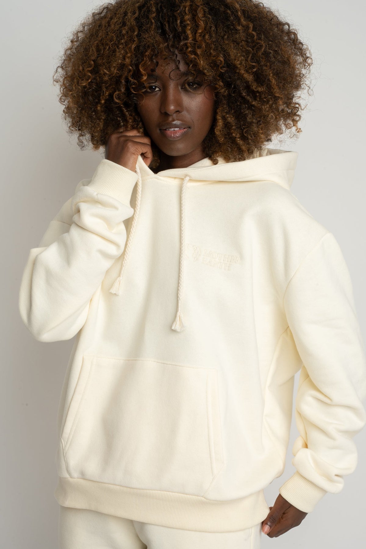ECRU HOODED SWEATSHIRT - MOHELI