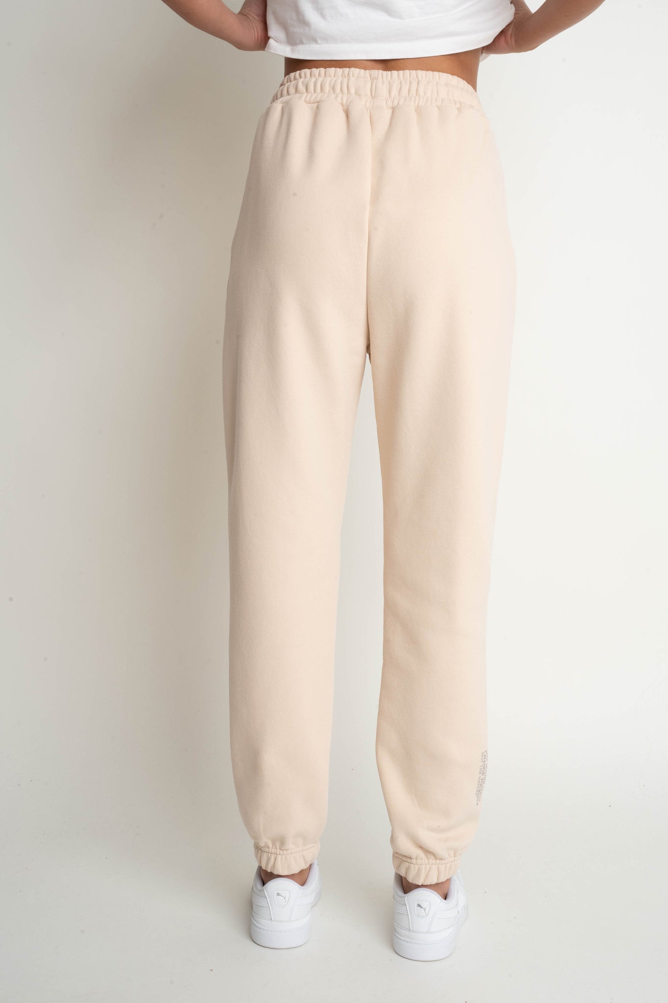 LIGHT BEIGE REGULAR FIT SWEATPANTS – MILOS
