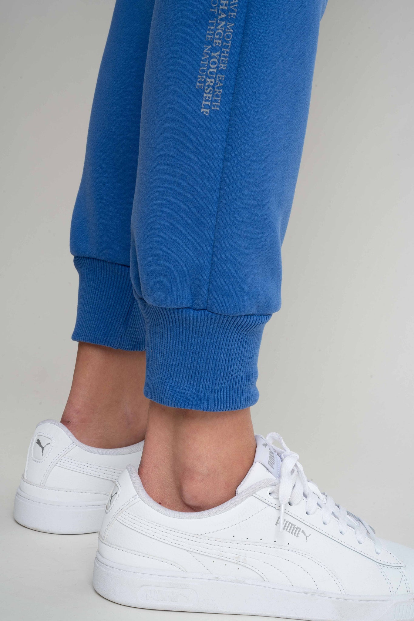 BLUE JOGGER SWEATPANTS - BEGERA
