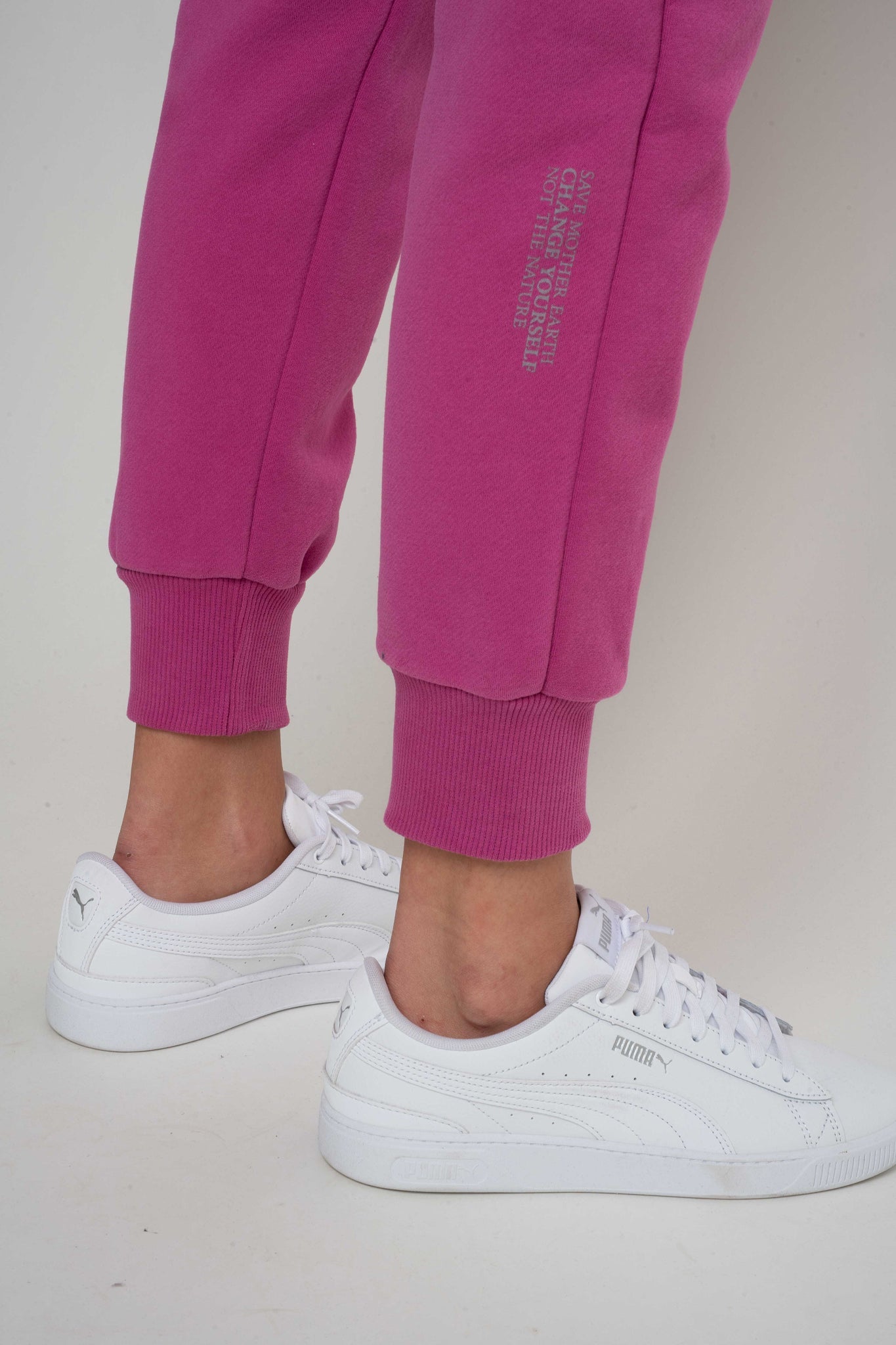 PINK JOGGER SWEATPANTS - BEGERA