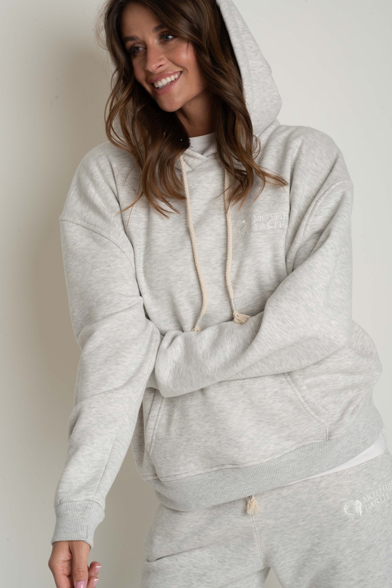 LIGHT GRAY HOODED SWEATSHIRT - MOHELI