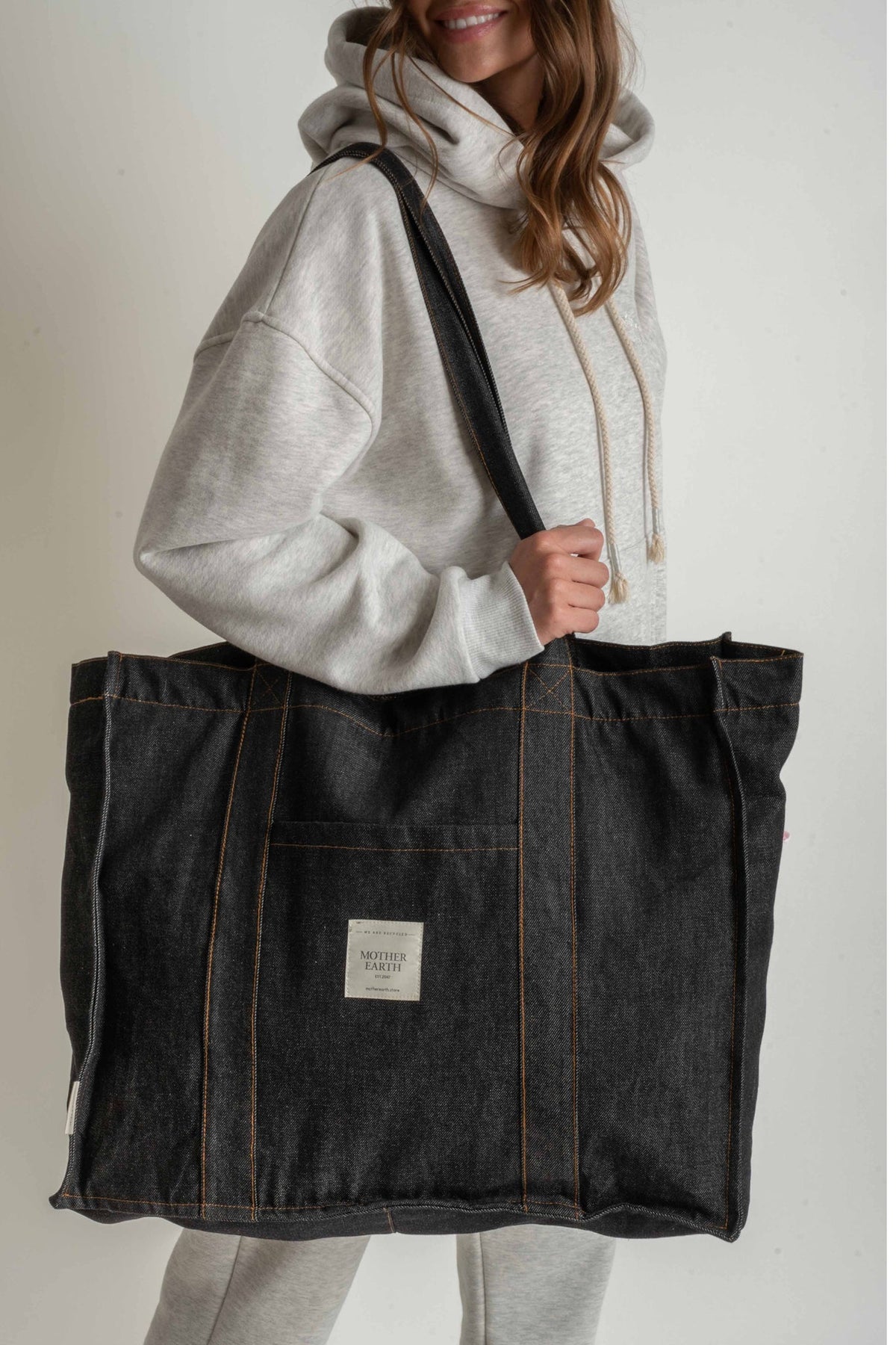 DENIM SHOPPER BAG BLACK - LIDO