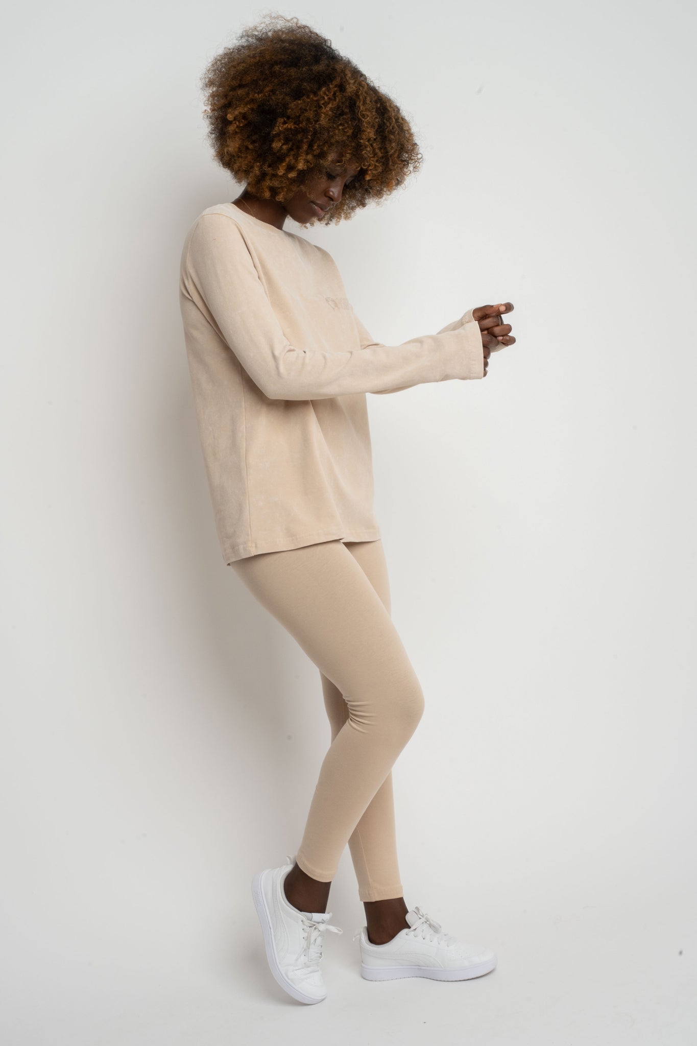 LONG SLEEVE WASHED EFFECT TOP BEIGE - POLIKSENA