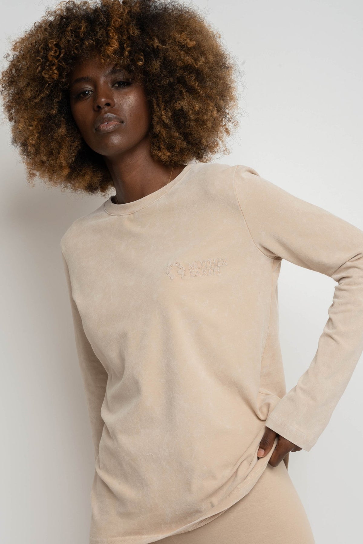 LONG SLEEVE WASHED EFFECT TOP BEIGE - POLIKSENA