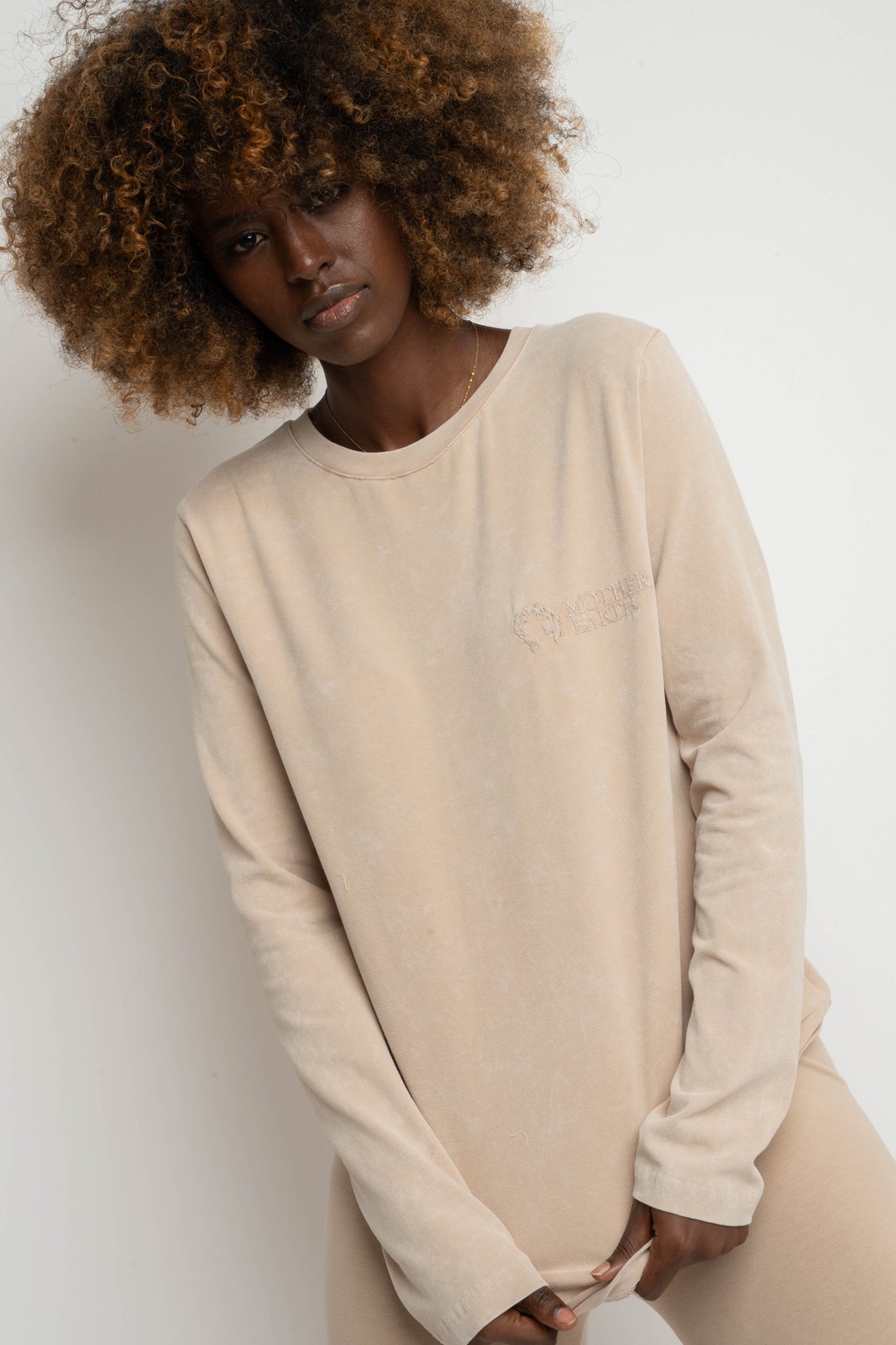 LONG SLEEVE WASHED EFFECT TOP BEIGE - POLIKSENA