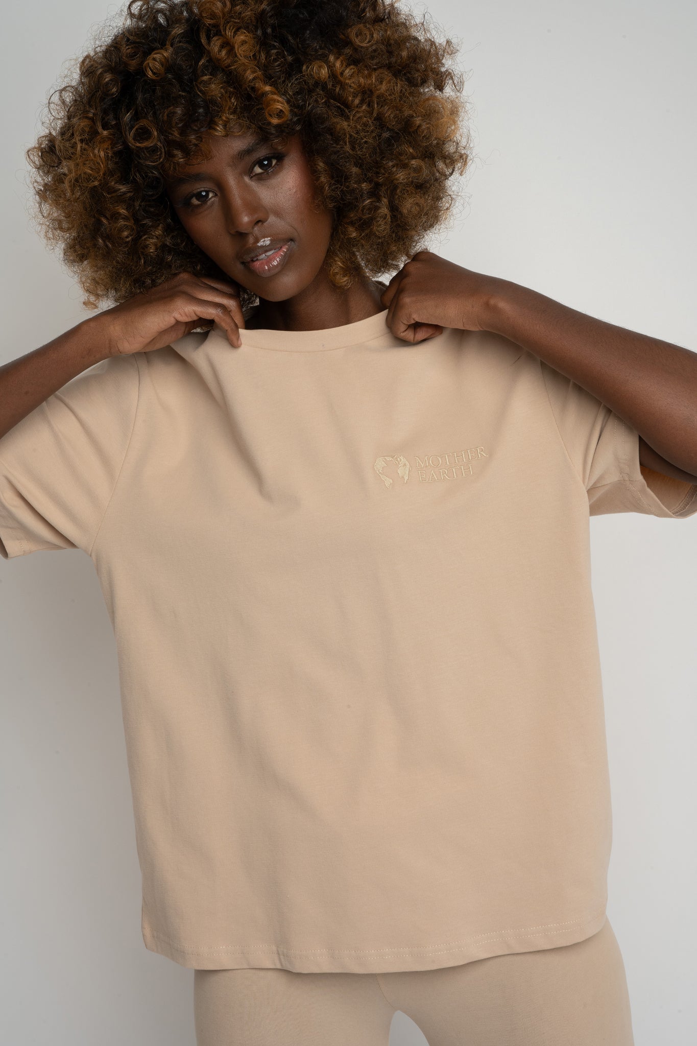 BEIGE T-SHIRT - OYSTER