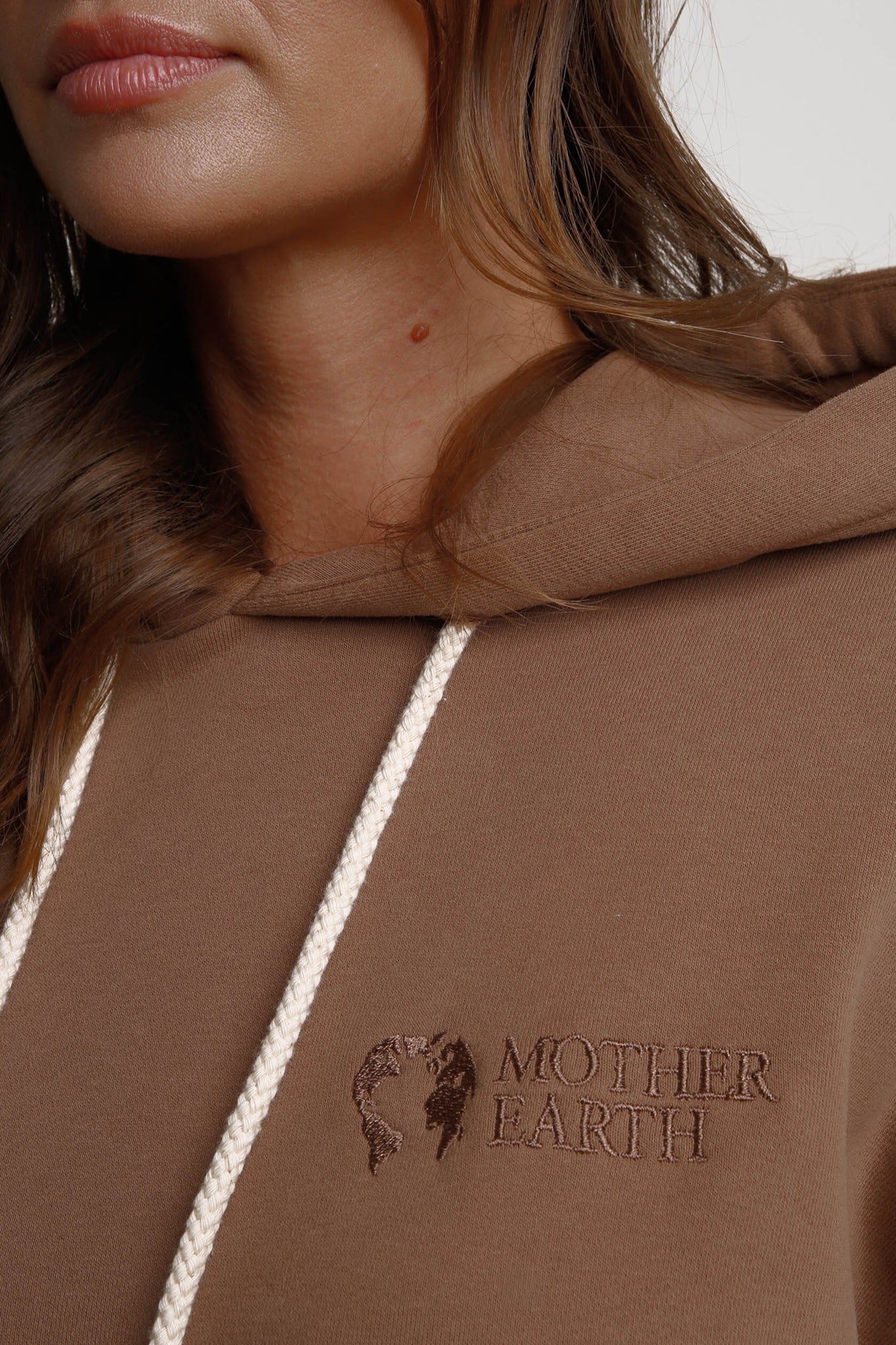 BROWN HOODED SWEATSHIRT - MOHELI