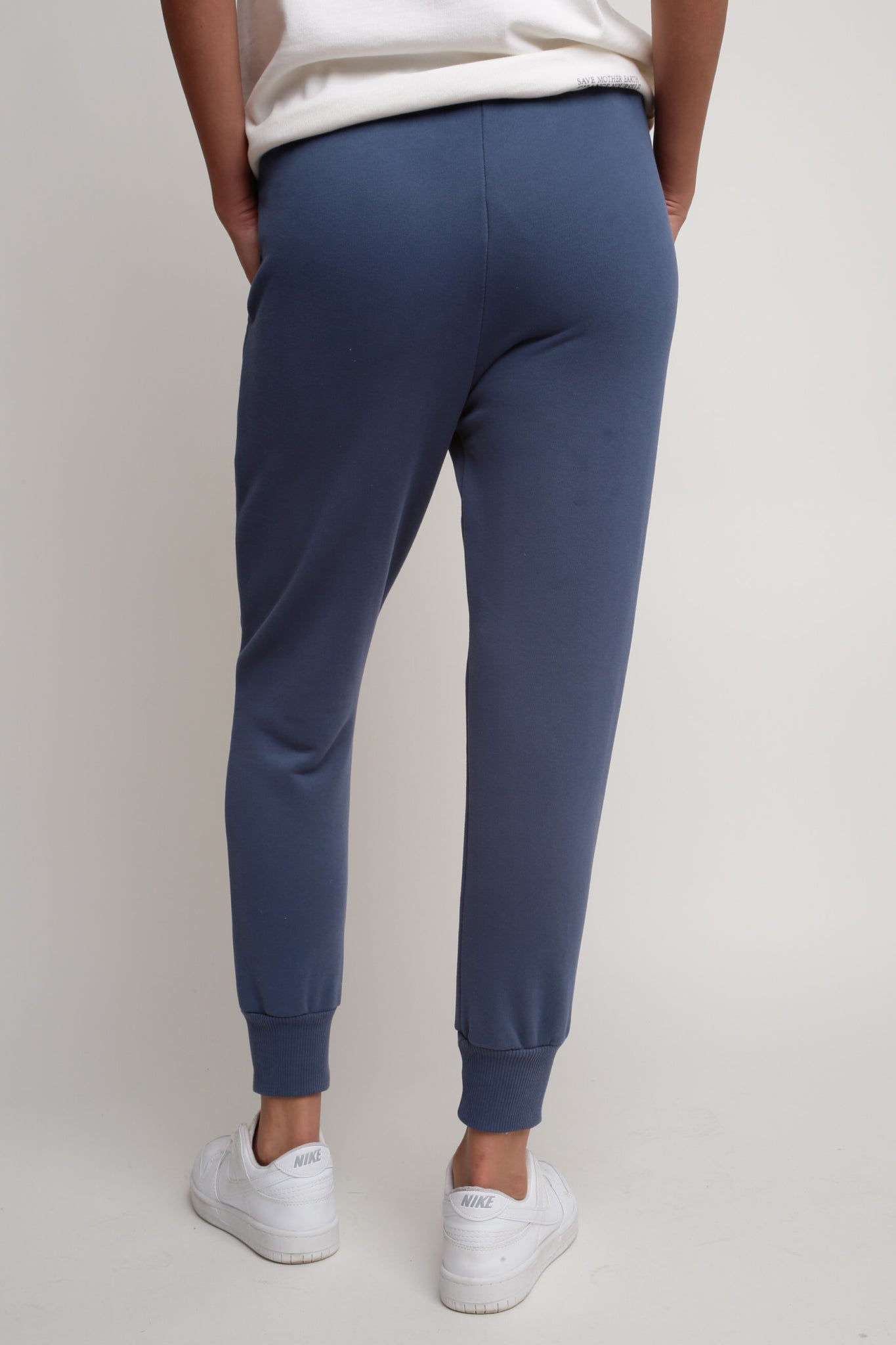 NAVY BLUE JOGGER SWEATPANTS - BEGERA
