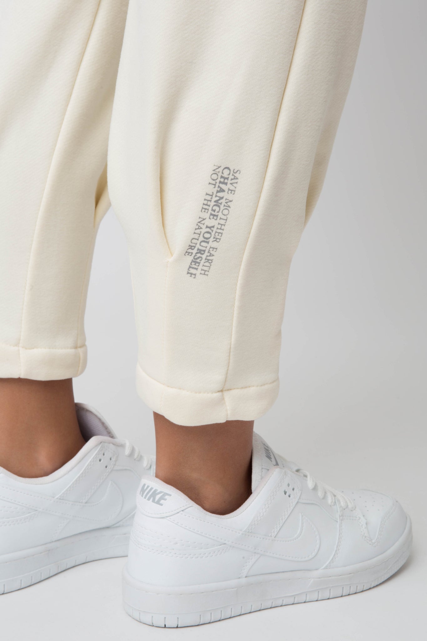 ECRU JOGGERS WITH TAPERED LEGS - ANACAPA