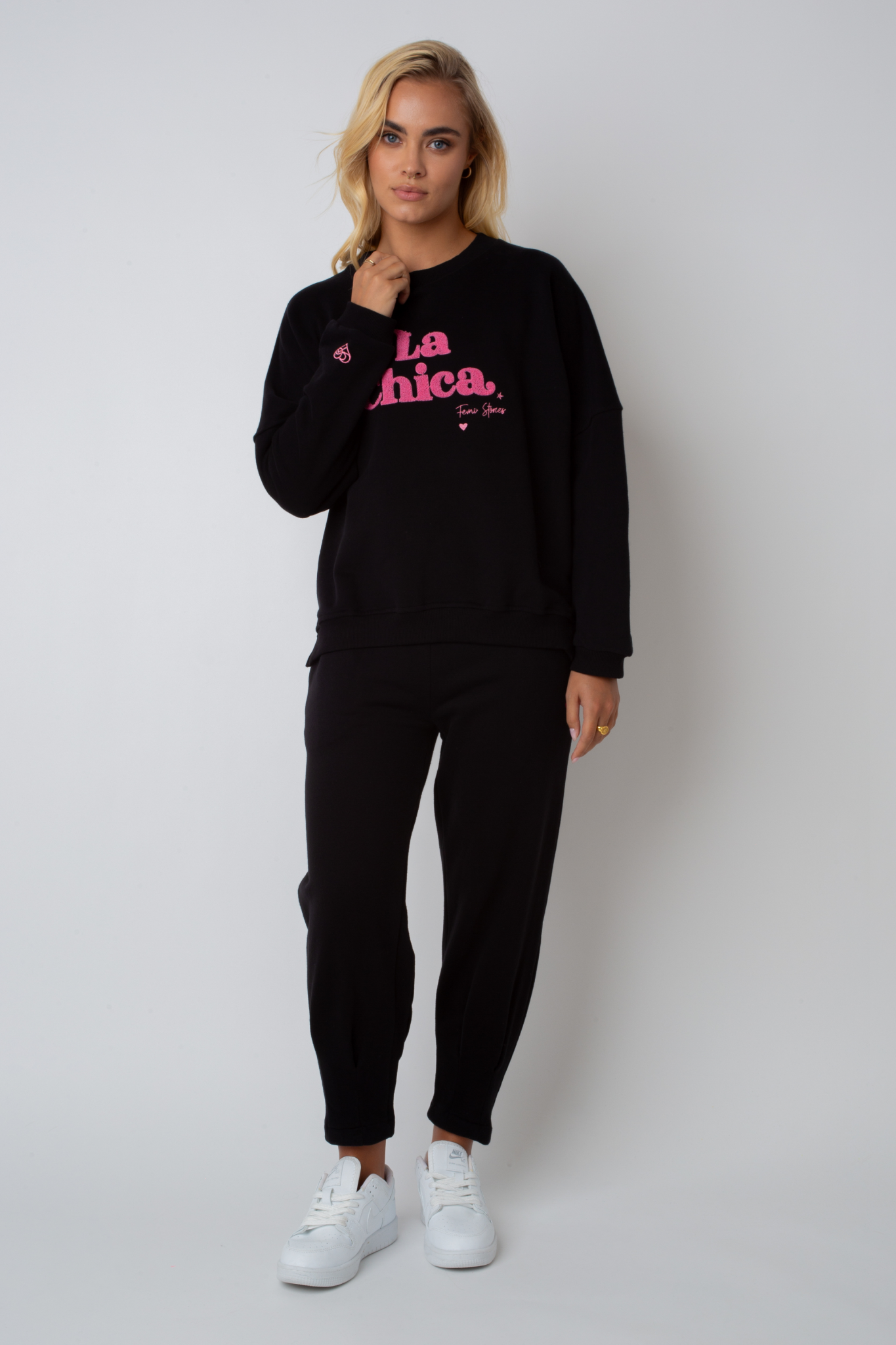 La Chica Crewneck Sweatshirt in Schwarz - Vald