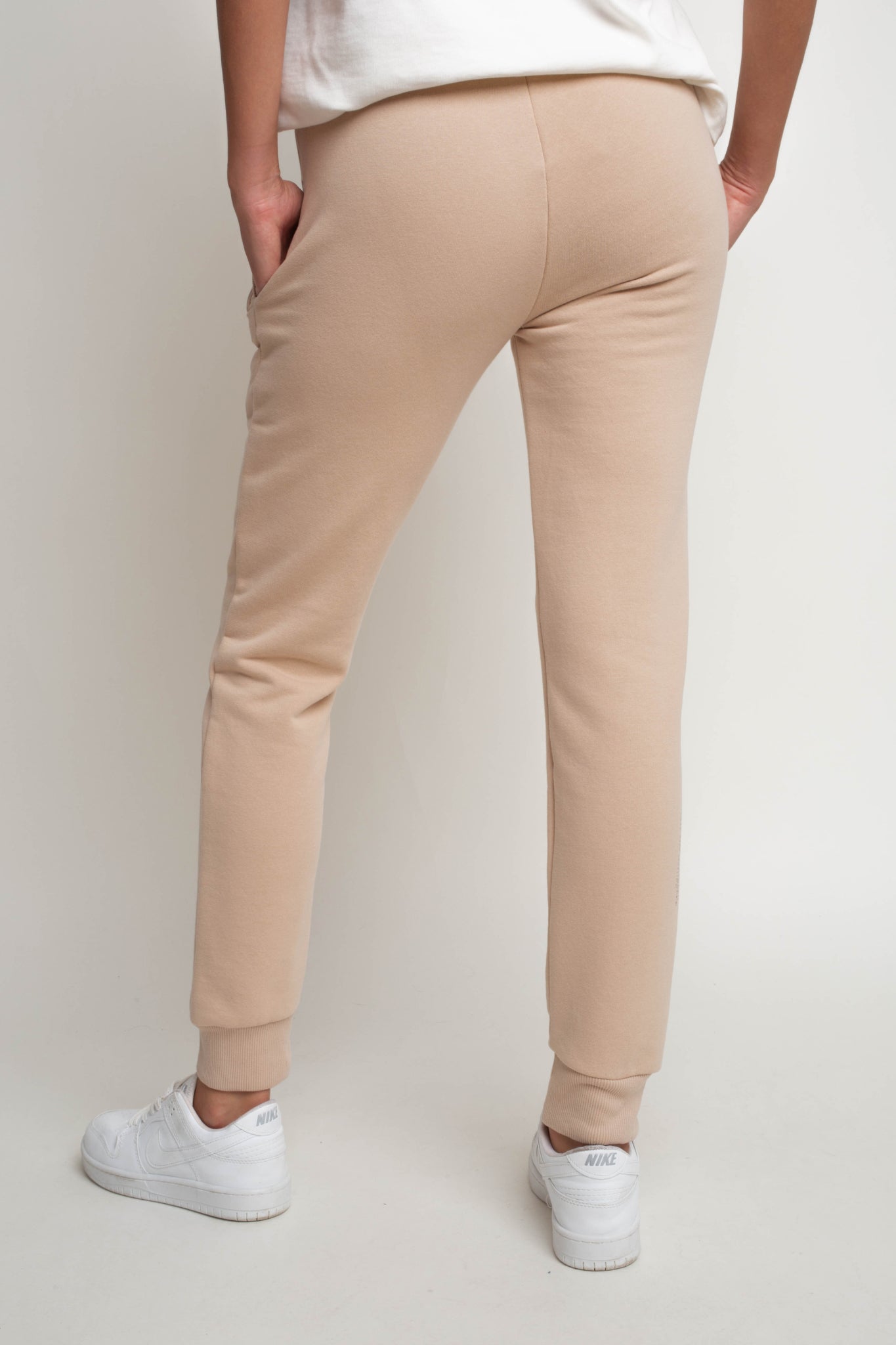 BEIGE SWEATPANTS - BELINDA