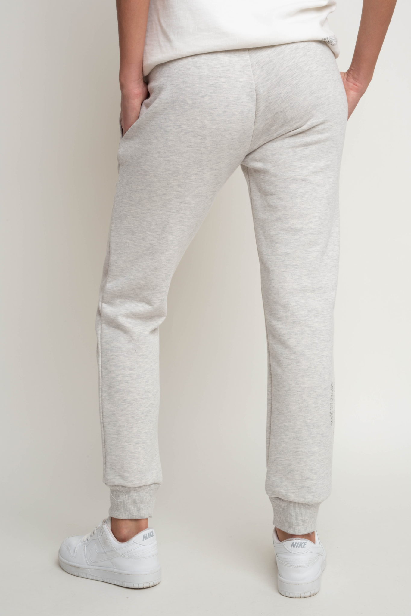 GRAY SWEATPANTS - BELINDA