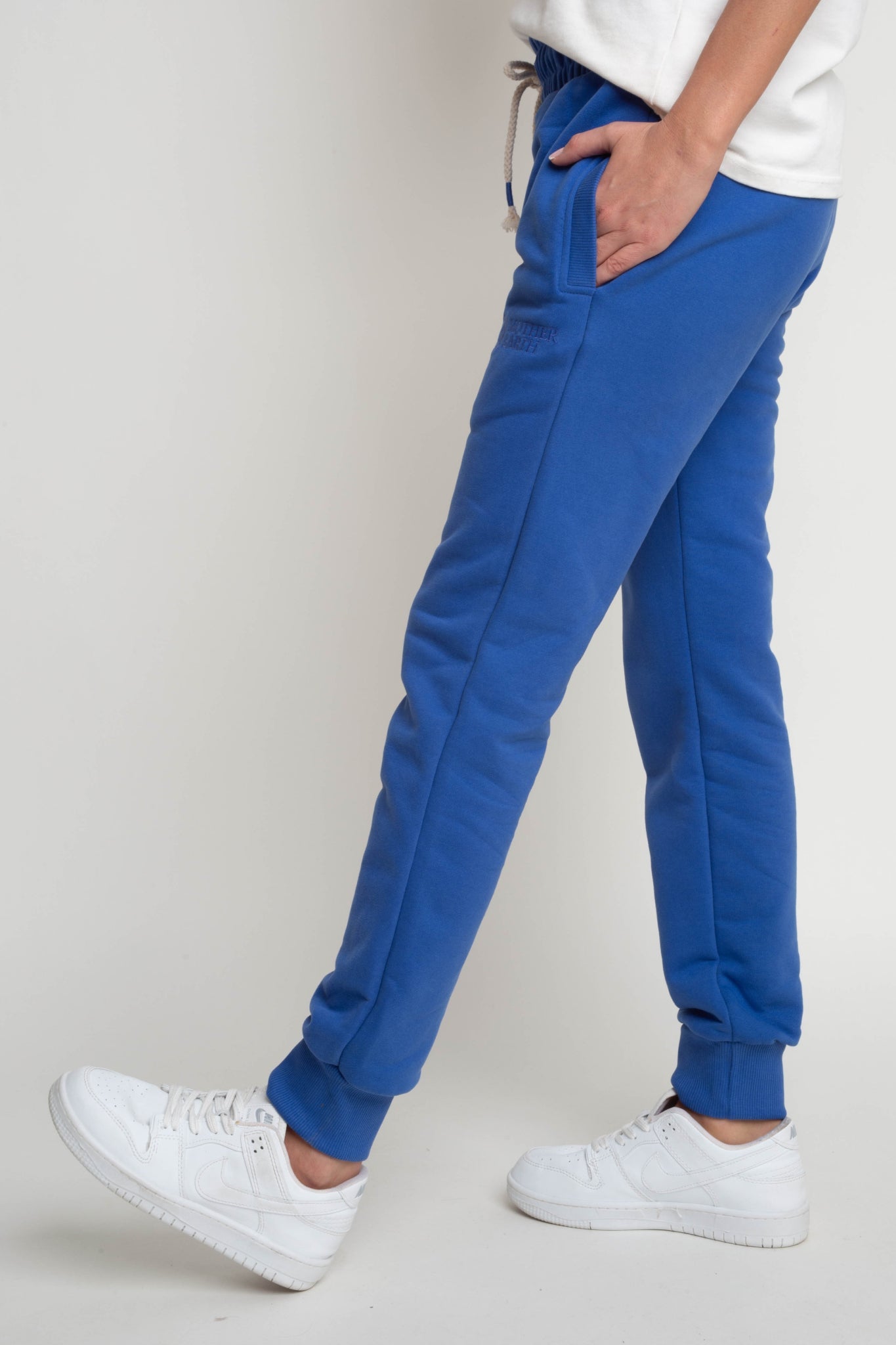 BLUE SWEATPANTS - BELINDA