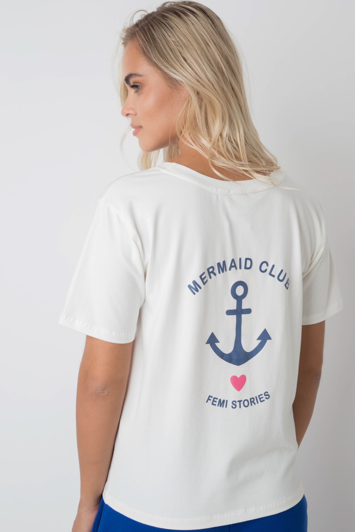 Mermaid Club ECRU T -Shirt mit Marine Blue Print - Manuel