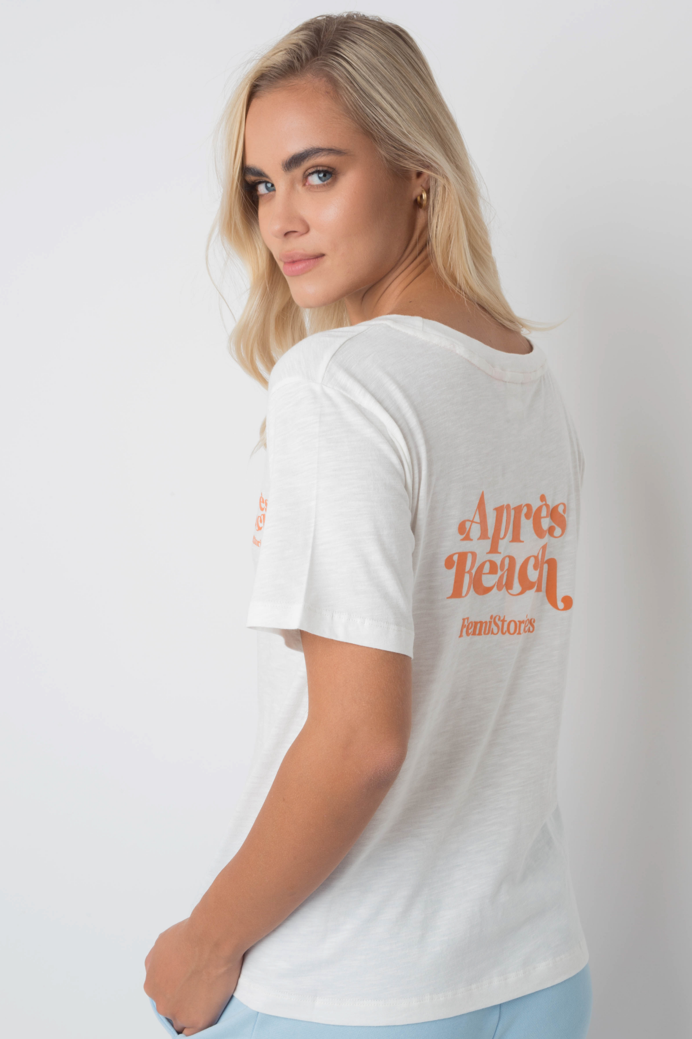 T -Shirt Apres Beach Ecru mit Orangendruck - Manuel